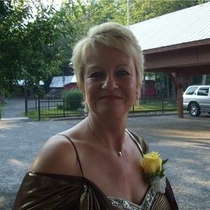 Meet your Posher, Christiane